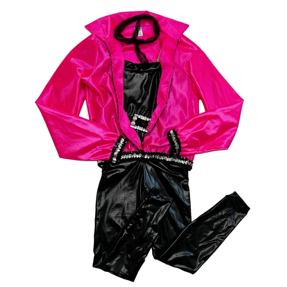 *SIZE NoTe* A Wish Come True “I Got Chill” Costume Set (MC)